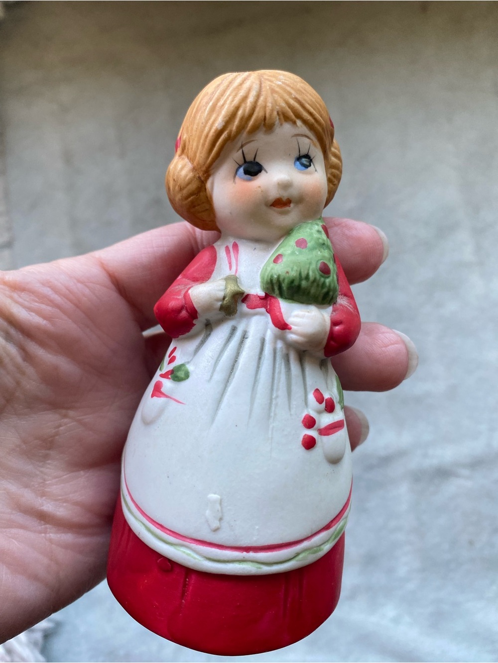 VTG 1978 Jasco Merri-Bells Christmas Girl Figurine Bell w/ Tree